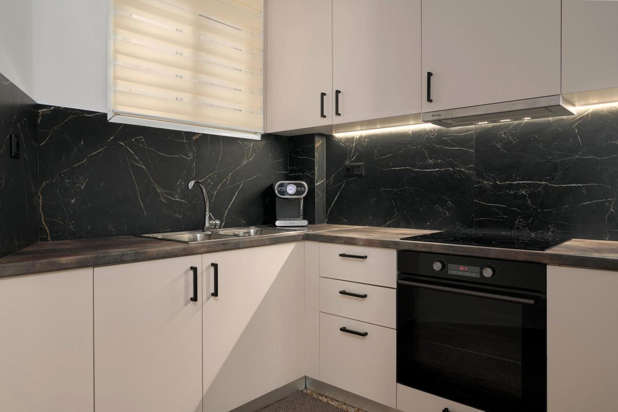 Venias Two-Bedroom Apartment Kallimarmaro And Zappeio Area Atena Exterior foto